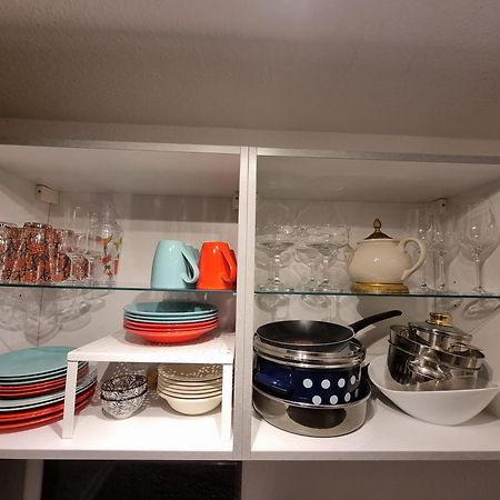 Fewo - Charmante 2 Zimmer Wohnung Mitten In マルクドルフ エクステリア 写真