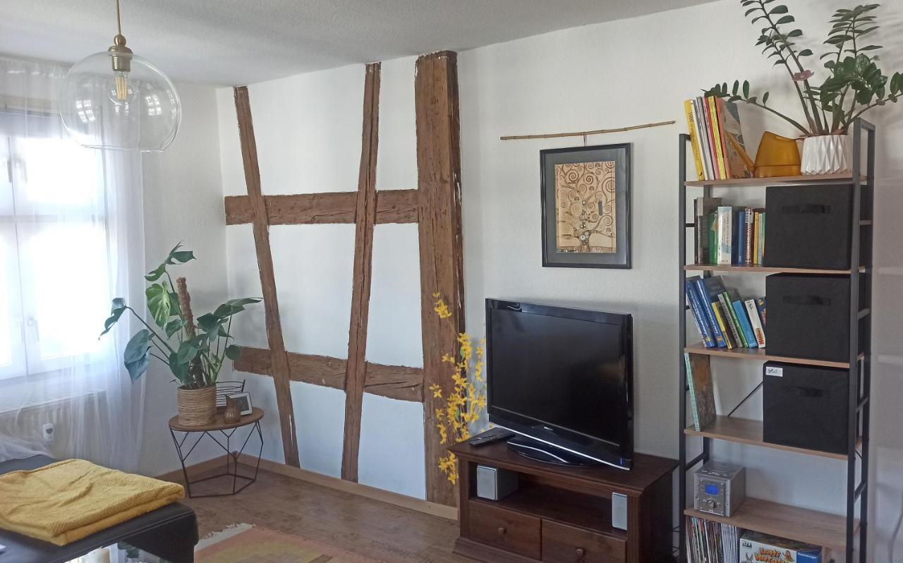 Fewo - Charmante 2 Zimmer Wohnung Mitten In マルクドルフ エクステリア 写真